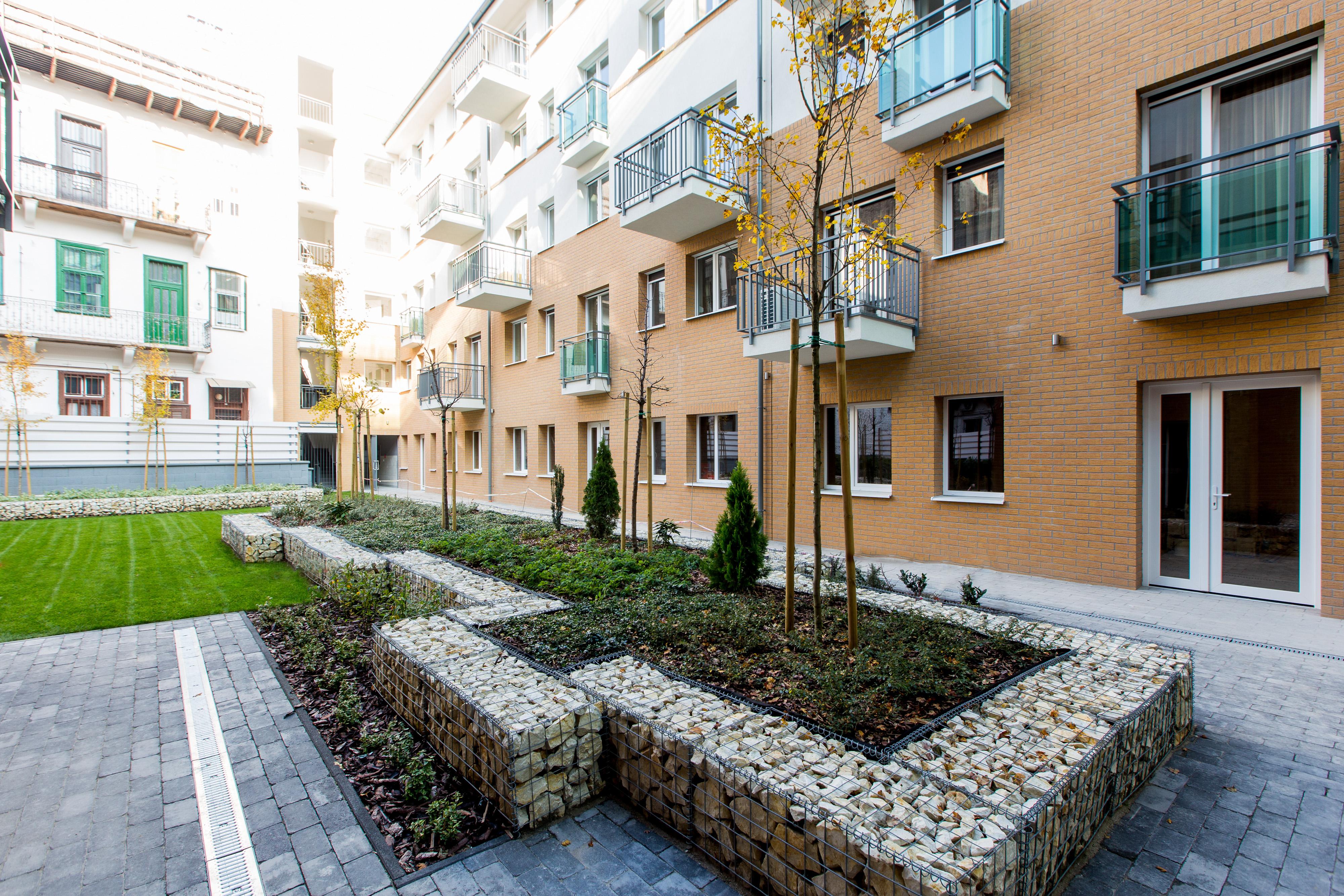 Vagabond Corvin Apartment Budapest Exterior photo